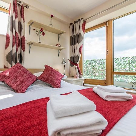 Raleigh Penthouse, Luxury Apartment With Balcony And Parking Нотингам Екстериор снимка