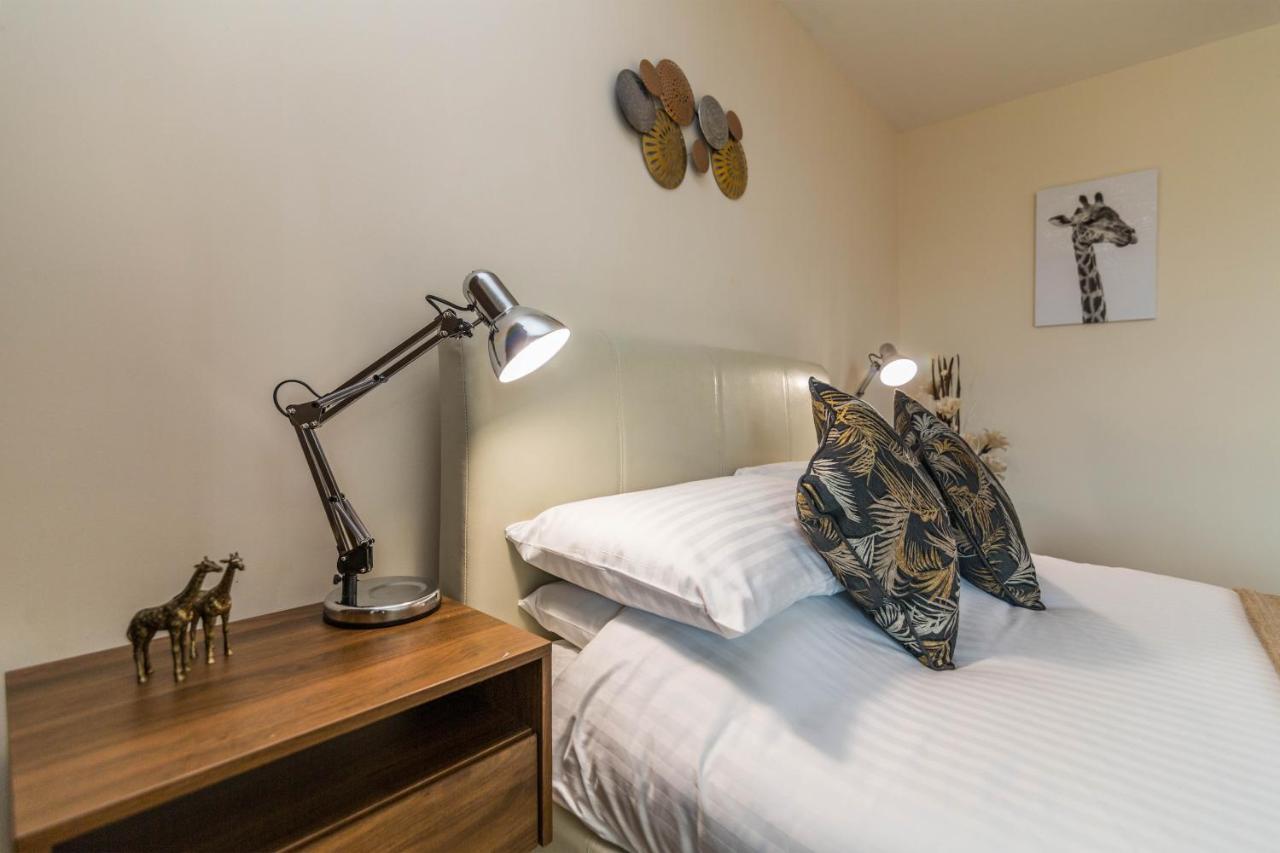 Raleigh Penthouse, Luxury Apartment With Balcony And Parking Нотингам Екстериор снимка