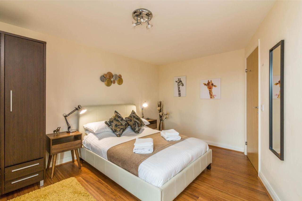 Raleigh Penthouse, Luxury Apartment With Balcony And Parking Нотингам Екстериор снимка