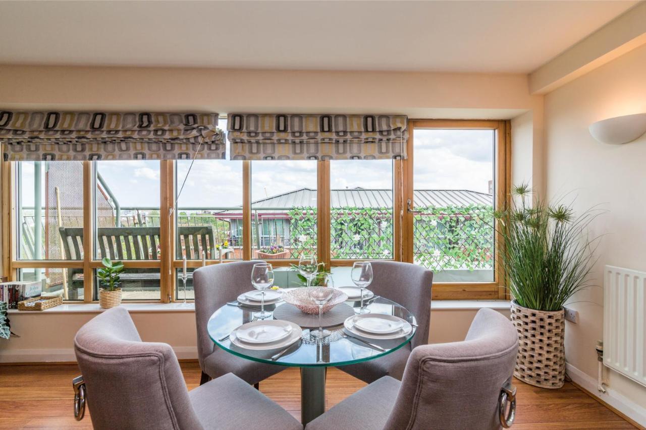 Raleigh Penthouse, Luxury Apartment With Balcony And Parking Нотингам Екстериор снимка